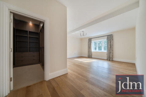 Newton Park Place, Chislehurst, Kent, BR7 photo 4
