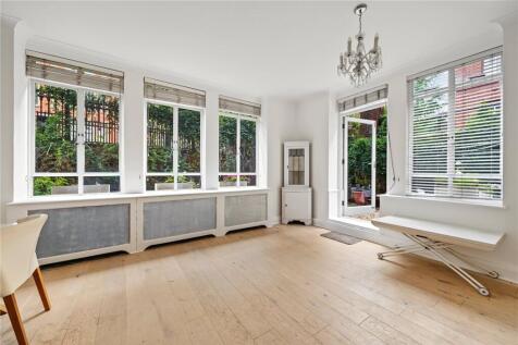 Oakwood Court, Holland Park, W14 photo 4