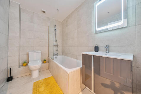 1300401-2-682f5af...