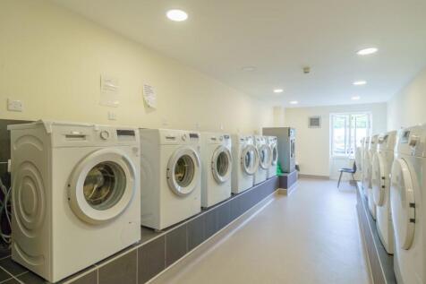 8504812_INTERIOR_05 (Medium).jpg