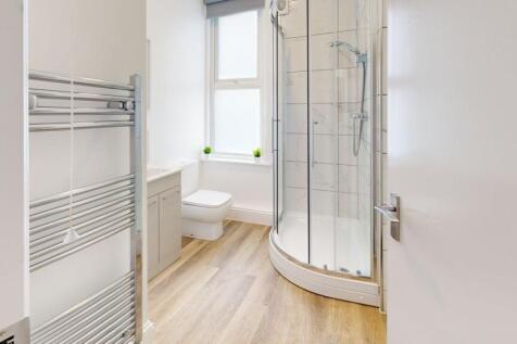 107 Biddlestone Road NE6 5SN photo 4