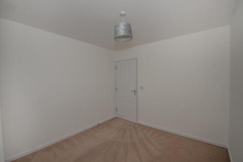 Bedroom two pic 2.jpg