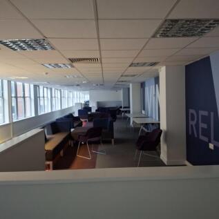 Office for sale Image 6