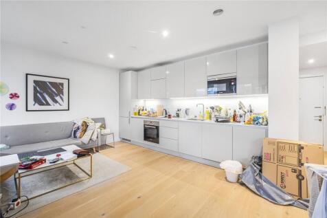 Reception/Kitchen
