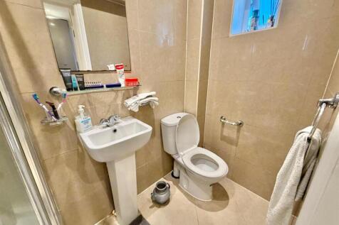 Bathroom.jpeg