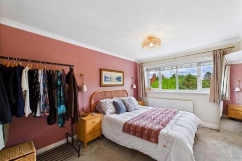 Lrg_CAM05488G0-PR0020-STILL022-thumbnail-h750-70.j