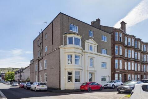flat g1, st. johns court, largs _02.jpg