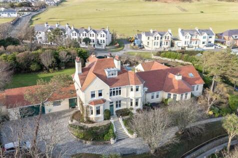 LG-Willoughby Fistard Road Port St Mary Drone 6.jp