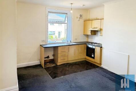 New Hey Road, Oakes, Huddersfield, HD3 photo 5