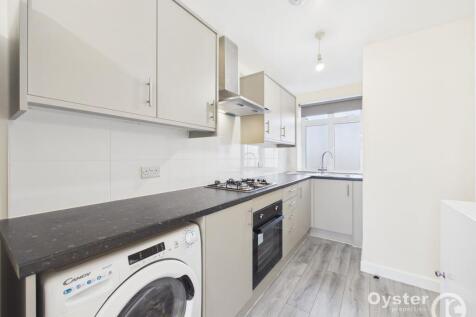 North Circular Road, London, NW2 photo 4
