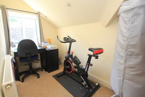 Second Bedroom/St...