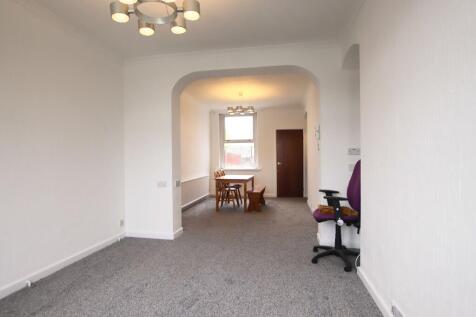 Cerdin Avenue, Pontyclun, CF72 9ER photo 3