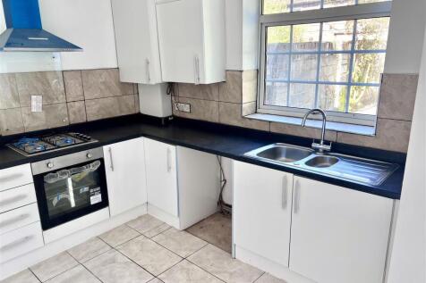 Kitchen .jpg