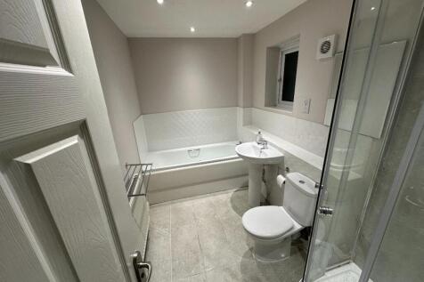 Room 6, Chambers Drive, CB4 photo 4