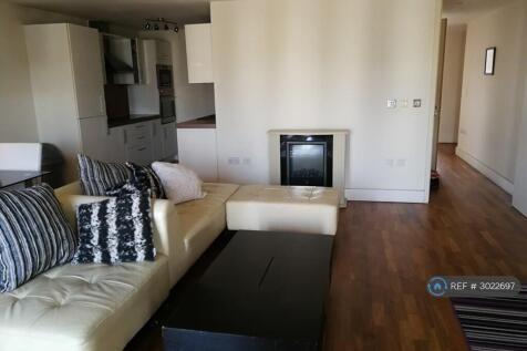 Living Room &amp; Kitchen