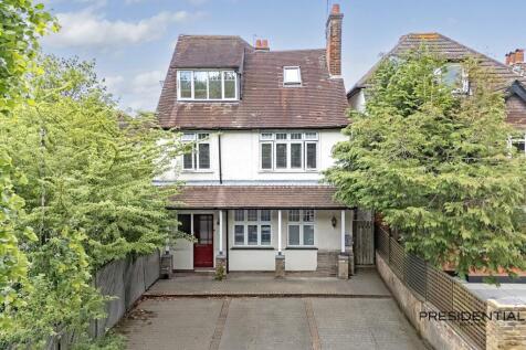 Northwood, HA6 - property photo