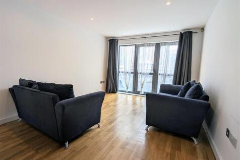 Living Room.jpg