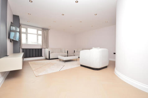 2 Double Bedroom Apartment to Rent