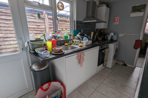 Foxhill Road, Reading, Berkshire, RG1 photo 5