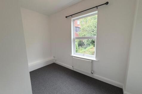 Bramhall Lane, Stockport photo 5
