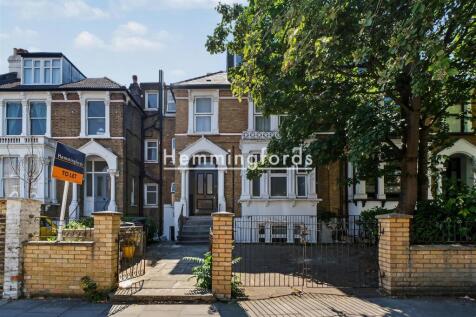 Queens Drive N4-15.jpg