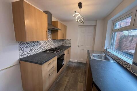 Hanson Street, Redcar, Redcar And Cleveland photo 4
