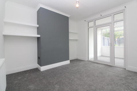 Hart Avenue, Hartlepool, County Durham photo 5