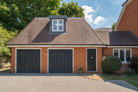 1323724-57-687124...