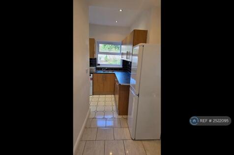Calshot Road, Birmingham, B42 photo 2
