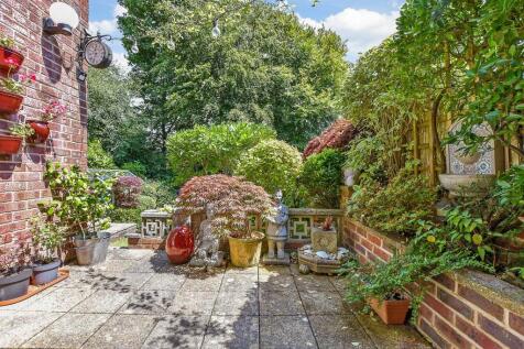 Patio / Decking