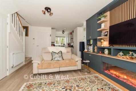 Lounge/Kitchen