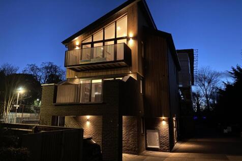 Night shot.jpg