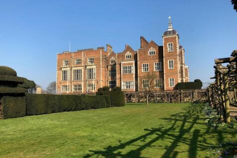 Hatfield House &amp; Park