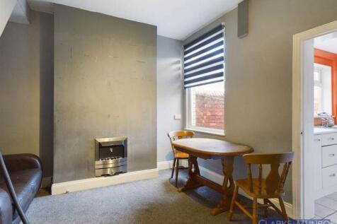 Esher Street, Middlesbrough photo 5