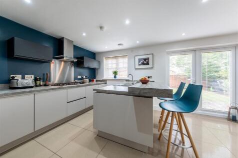 11 St George's Place-002.jpg