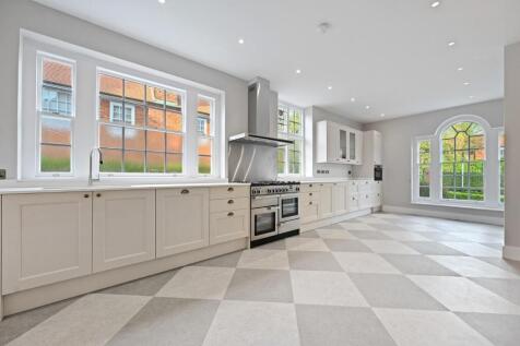 TEC - 62 Winnington Road - 24 (1).jpg