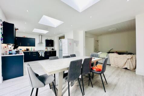 Harrington Drive, Lenton photo 2