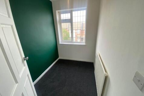 Abbott View, Armley, Leeds photo 5