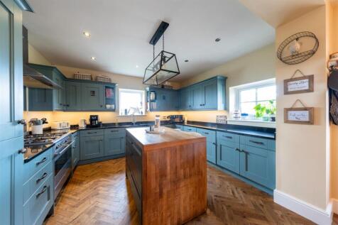 Greenacre-001.jpg