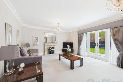 CAM04024G0-PR0030-STILL004