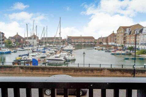 Eastbourne, BN23 - property photo