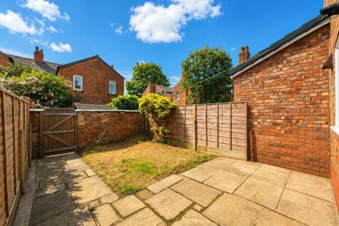BACK GARDEN