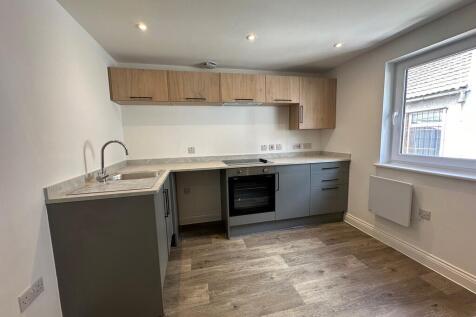 Howfield Flats, High Street, Merthyr Tydfil photo 4