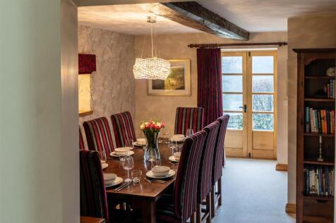 5 bed, 4 bath Semi-Detached in Sheffield - Photo 12