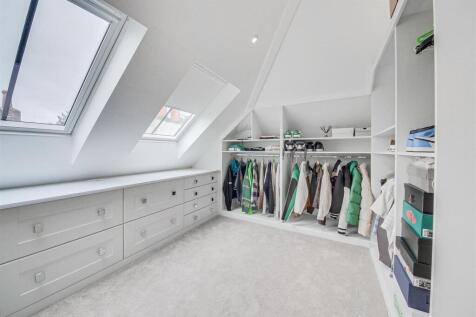 Walk in Wardrobe