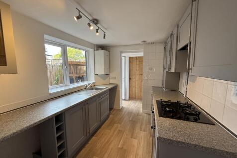 Kitchen 1