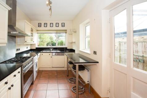 Liverpool Road, St Albans, Herts, AL1 photo 3