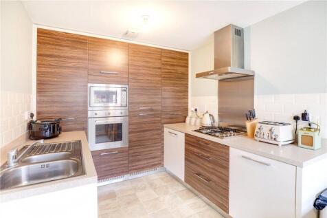Oxmoor Avenue, Hadley, Telford, Shropshire photo 3