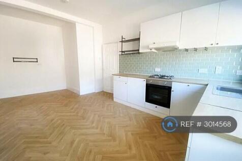 Laurel St, Wallsend, NE28 photo 2