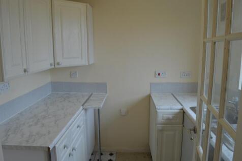 Chestnut Road, Basildon photo 3